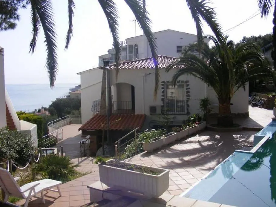 Apartamento Con Vista Al Mar Llanca Spain