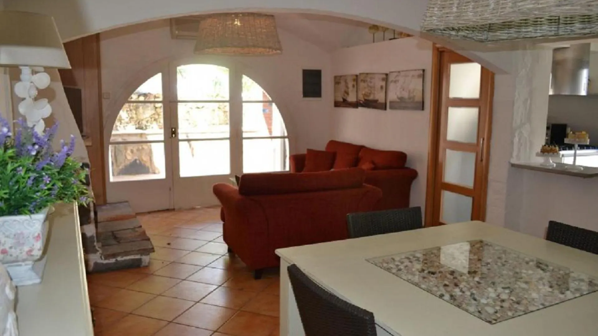 Apartamento Con Vista Al Mar Llanca